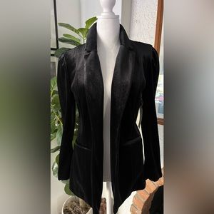 NWT LEITH VELVET BLAZER⭐️